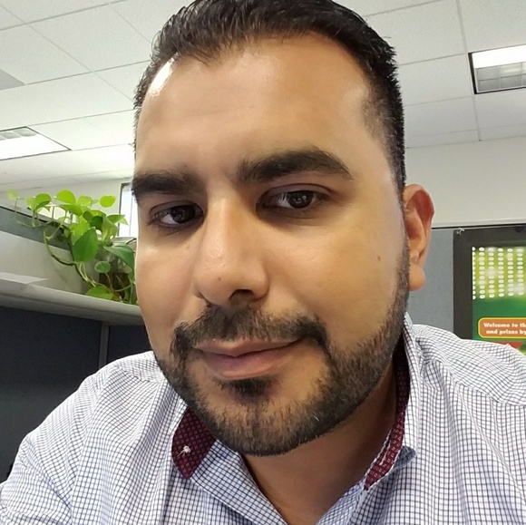 Meet your Posher, Robert - Picture 1 of 1